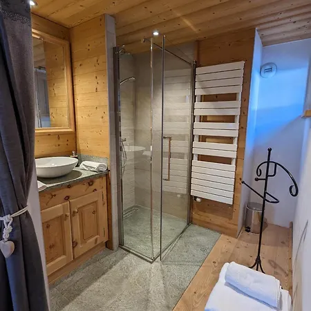 Apartment Le Lodze - Pieds Des Pistes